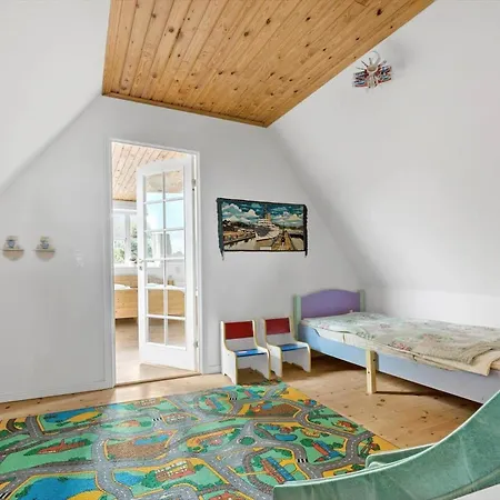 Semesterbostad 6779-allinge-sdr-strandvej-5 *