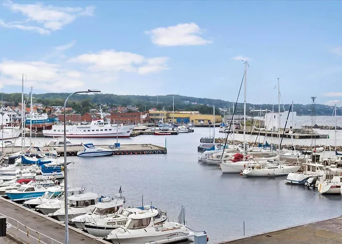 6779-allinge-sdr-strandvej-5 Дом отдыха *